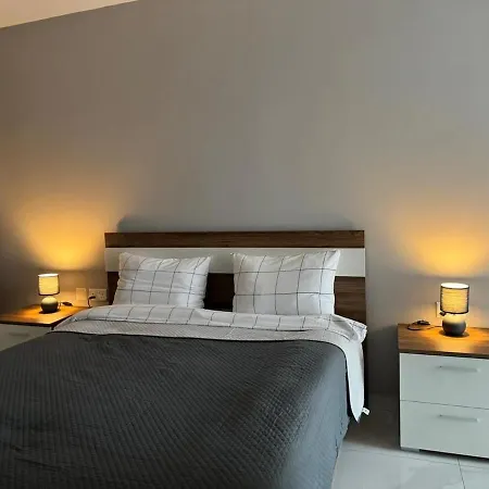 Mediterranean Bliss - Located Right On Waters Edge 세인트폴스베이