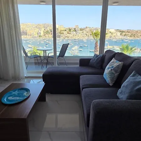 Mediterranean Bliss - Located Right On Waters Edge